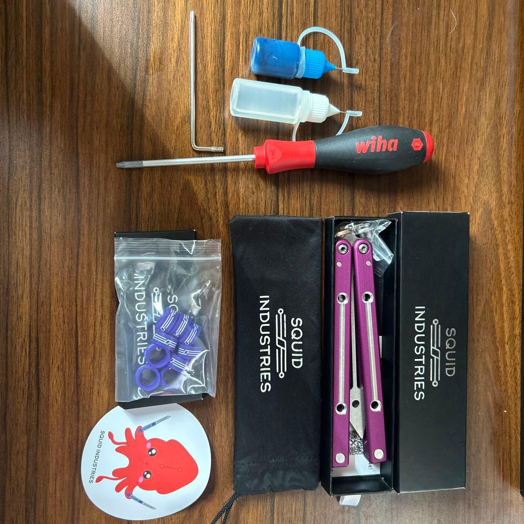 squid Industries Squidtrainer V4バタフライナイフ