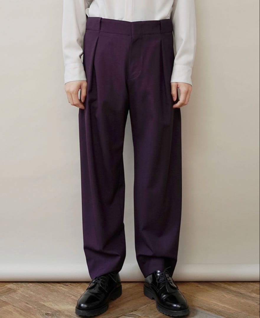 パンツ OVERCOAT Pleated Trouser with Loops M1