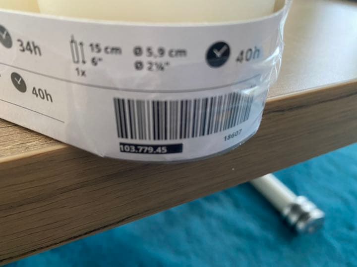 使用済みキャンドルとキャンドルホルダー