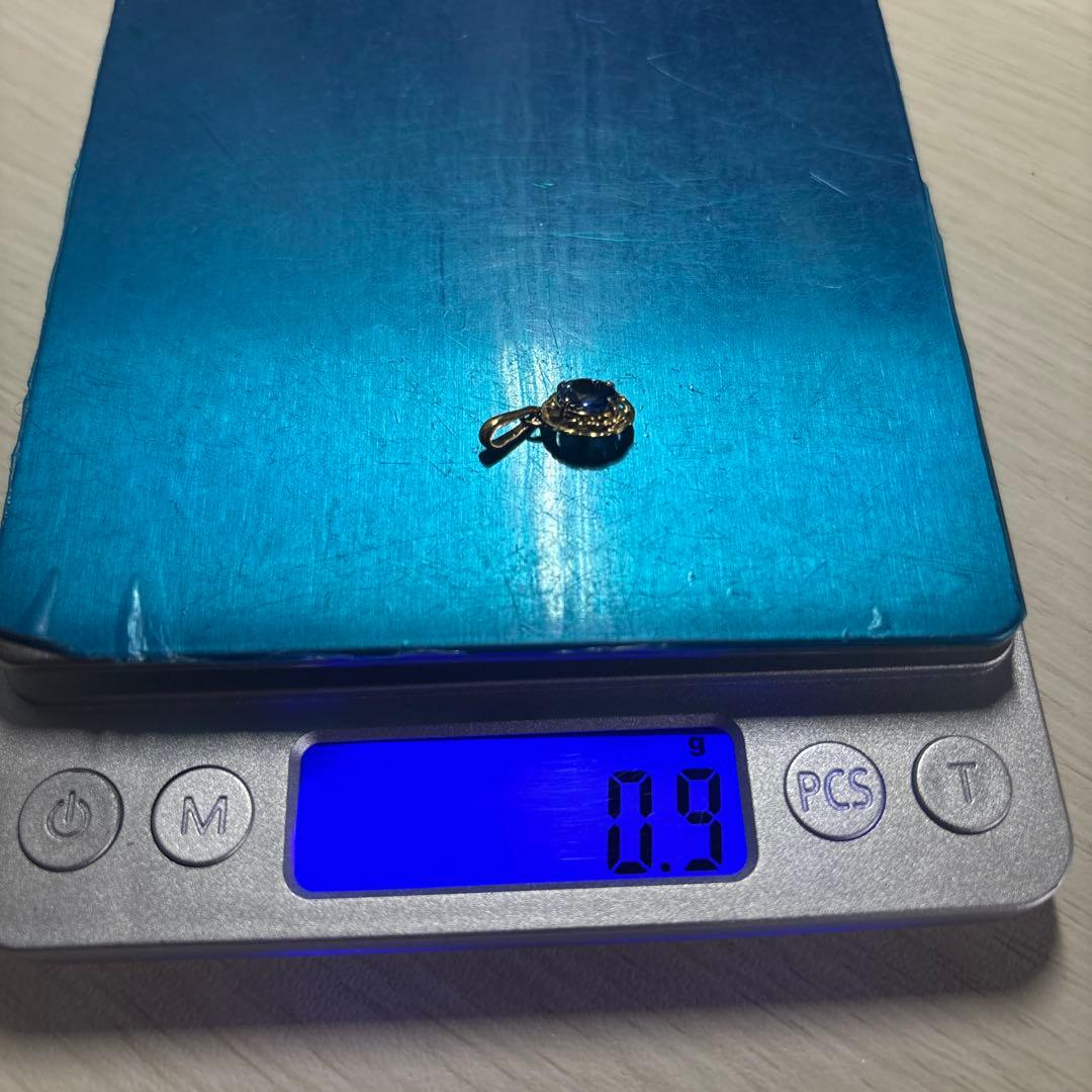 k18 サファイア　ペンダントトップ