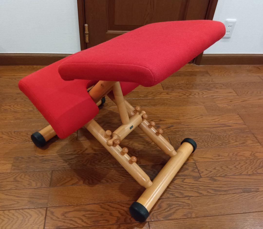 ストッケ　STOKKE　バランスチェア　マルチ　レッド　学習椅子　 姿勢矯正