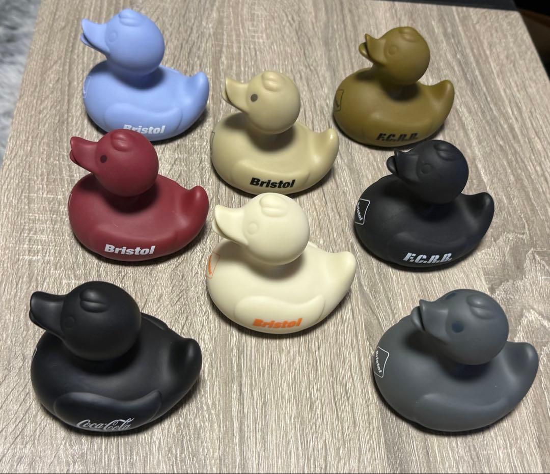 fcrb ブリストル　ラバーダック　　フィギュア8個セット　※バラ売り不可