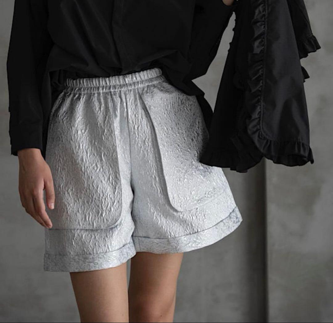 LINKABLE ショートパンツ シルバー 新品未使用
