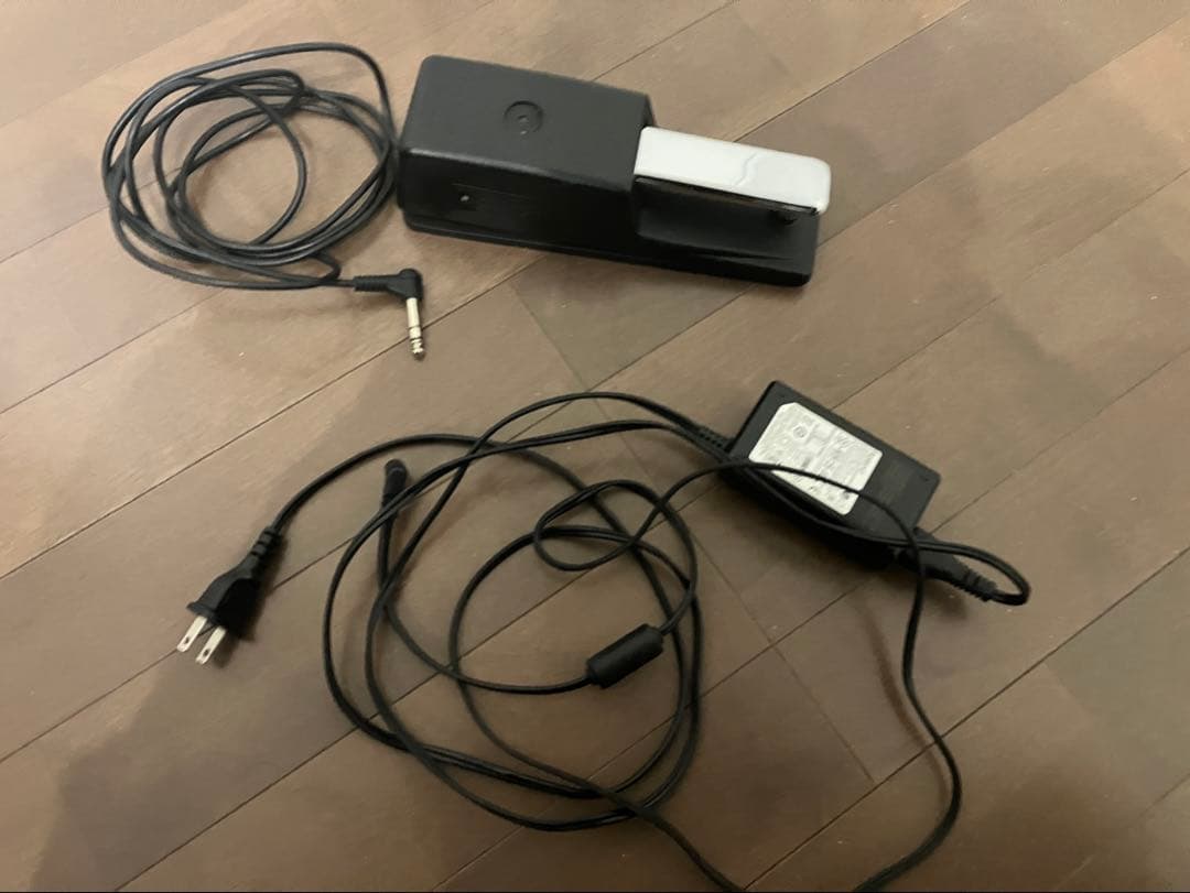 Roland FA-06 61鍵 シンセサイザー 動作良好 ダンパーペダル付