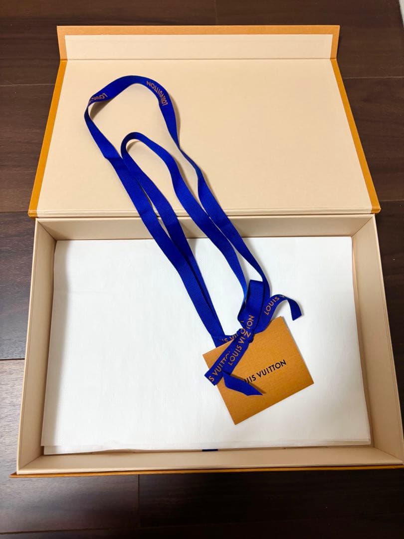ルイヴィトン 空箱13個、袋14個 その他