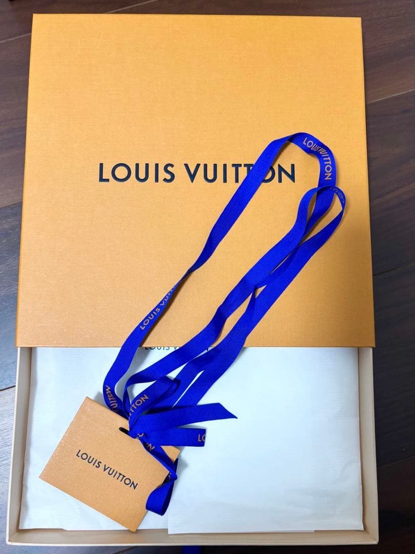 ルイヴィトン 空箱13個、袋14個 その他