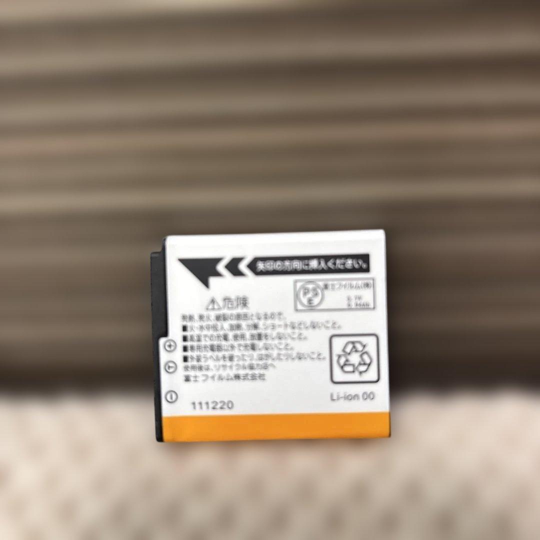 FUJIFILM デジタルカメラ　FINEPIX F770EXR