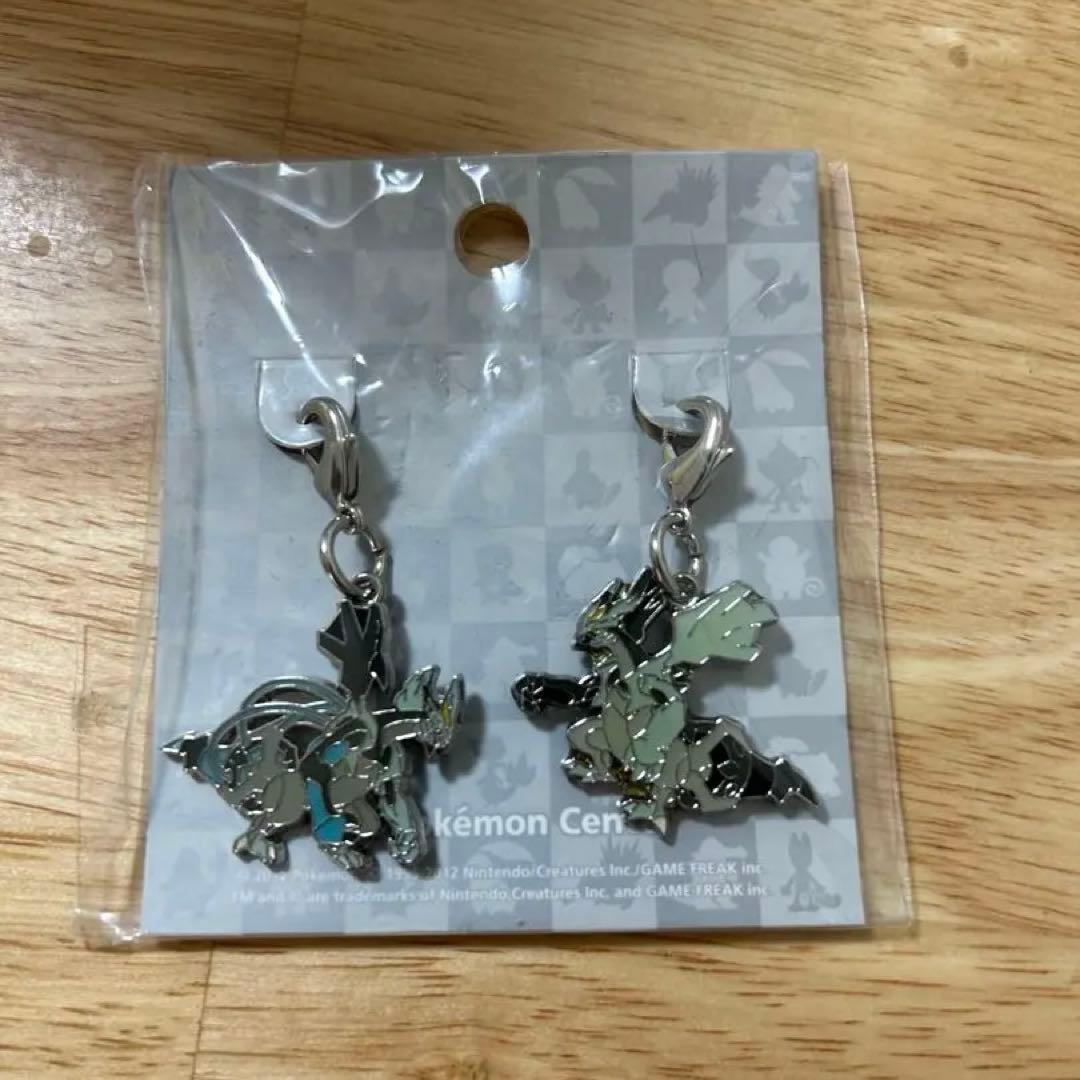 ポケモンセンター限定ストラップ　ブラックキュレム