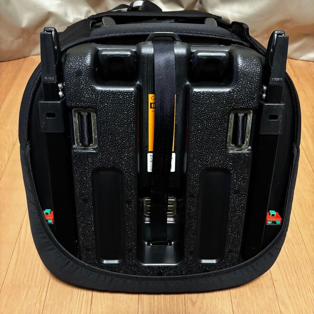 【美品】マムズキャリー MC FIX ISOFIX チャイルドシート 1〜11歳