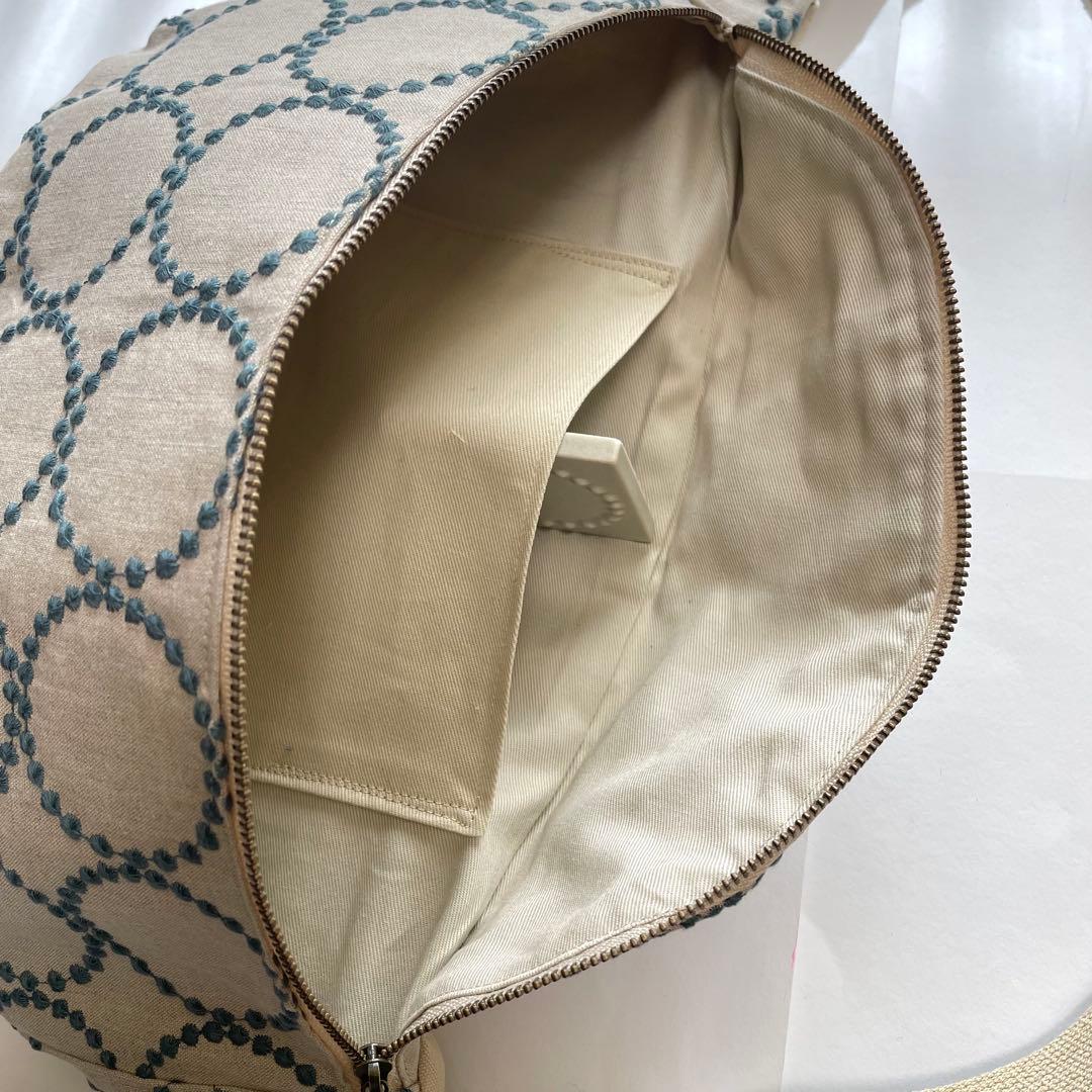 ラスト　ミナペルホネン タンバリンベージュ　ハンドメイドボディバッグ