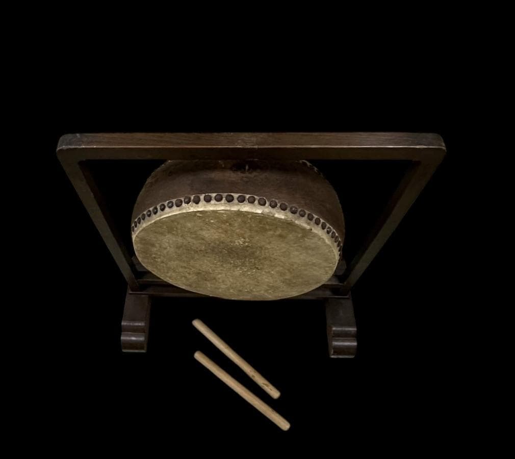 時代物 江戸期 和太鼓 吊り太鼓 太鼓 和楽器 寺社もの 骨董 古玩 バチつき