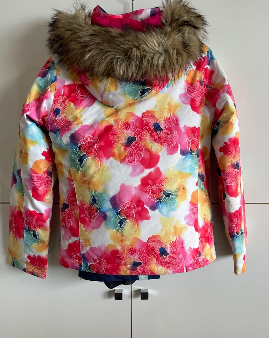 子供用スキーウェア 花柄 ジャケットとスノーパンツ