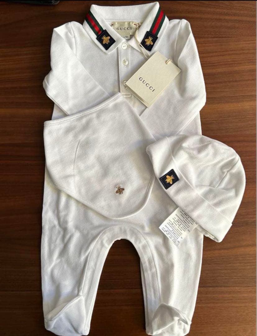 GUCCI ホワイトロンパース ベビー