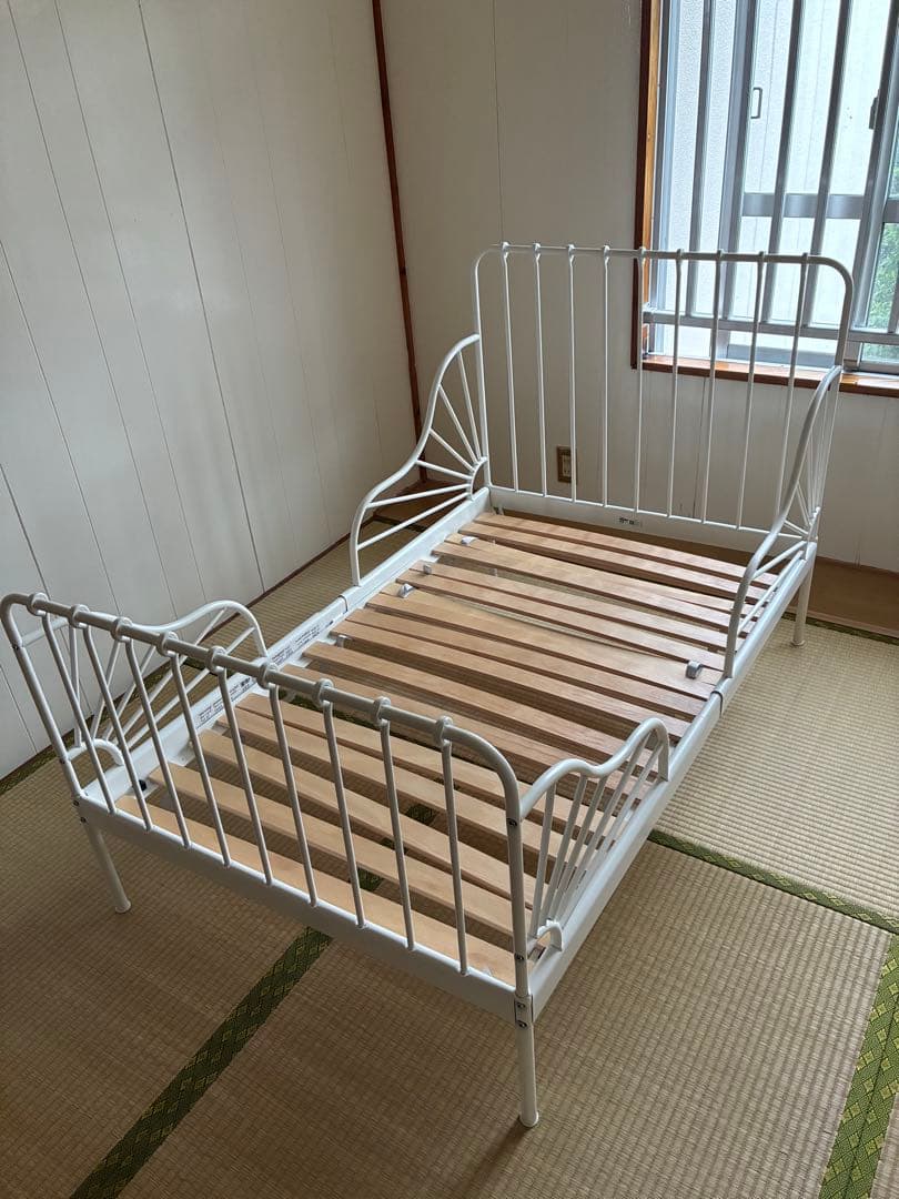 Ikea伸長式ベッドフレーム、すのこ