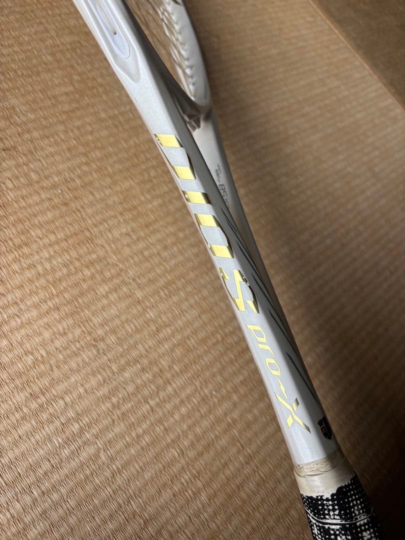 テニスラケットDIOS PRO-X　限定生産 ホワイト