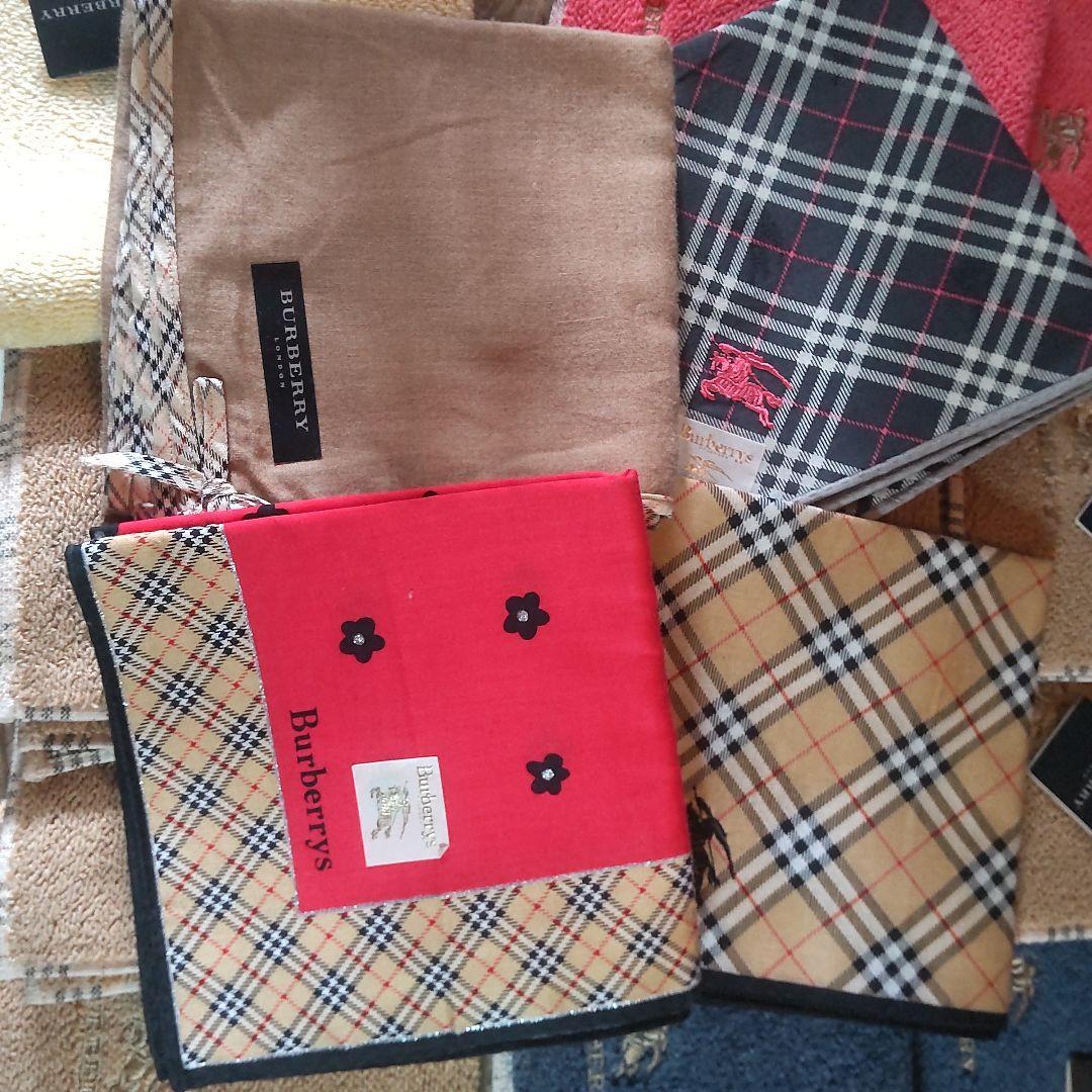 BURBERRYタオル地ハンカチ（小）12枚　ハンカチーフ5枚　まとめ売り