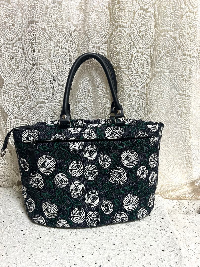 ミナペルホネンハンドメイド　rosyネイビー　本革持ち手，楕円底トートL