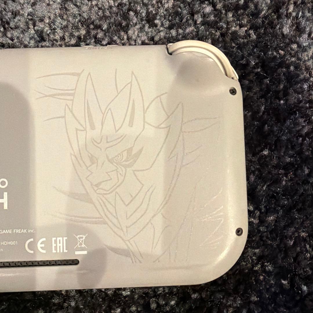 Nintendo Switch Lite ザシアン・ザマゼンタ