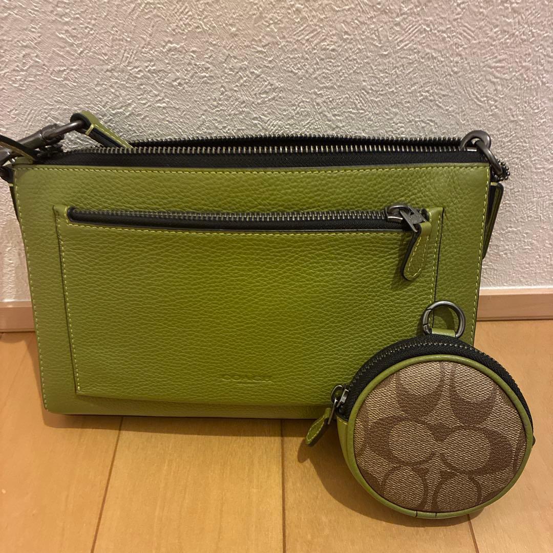 COACH グリーン レザー ショルダーバッグ