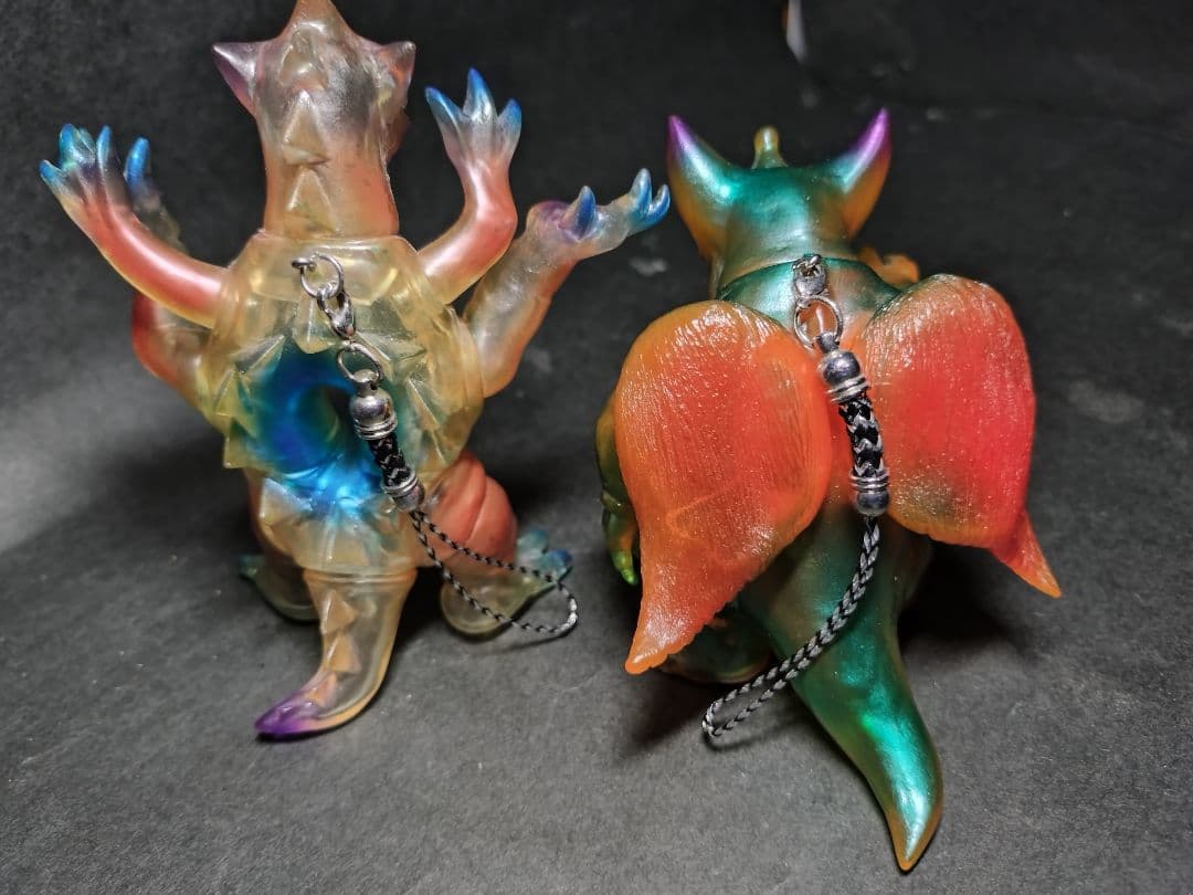 シカルナ工房。世界の怪獣、マイティ、バグン、イガール、テゴン。