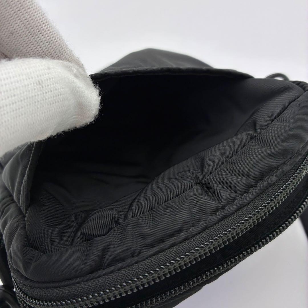 ポーター センシズ ヴァーティカル ショルダーバッグ 黒 ナイロン 男女兼用