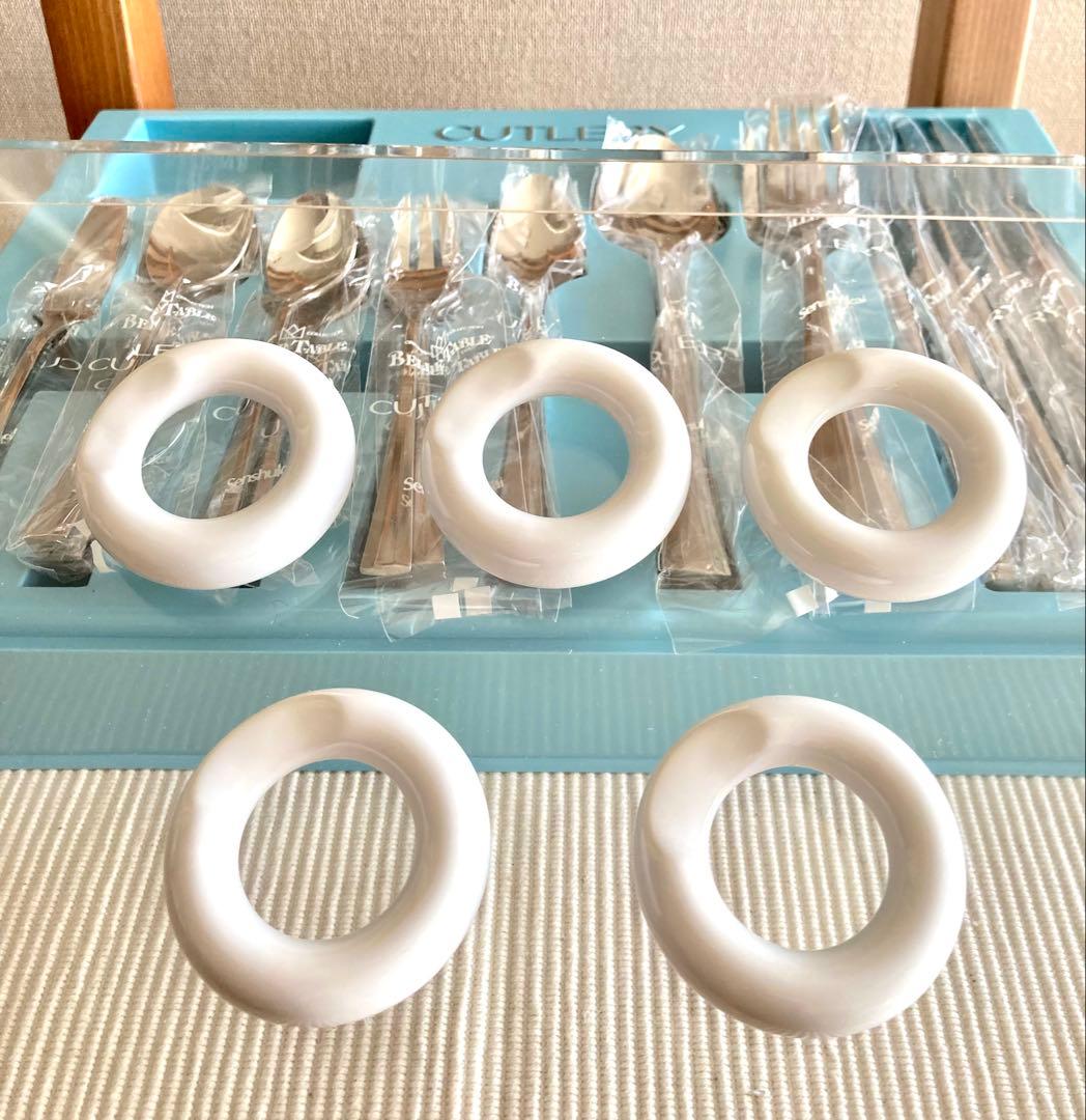 【匿名配送】高品質カトラリーセット　ステンレス18-12 ４２ピース