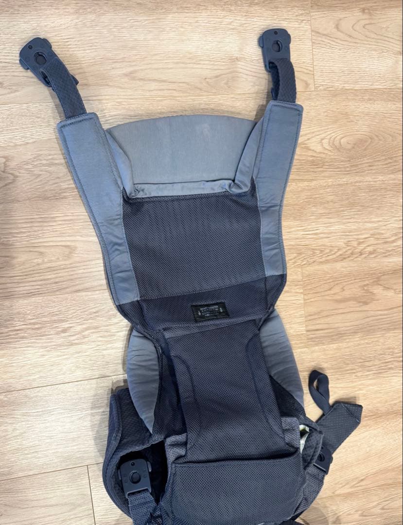 【美品】nuna ヌナ　抱っこ紐　ベビーキャリア カドル（アスペン）