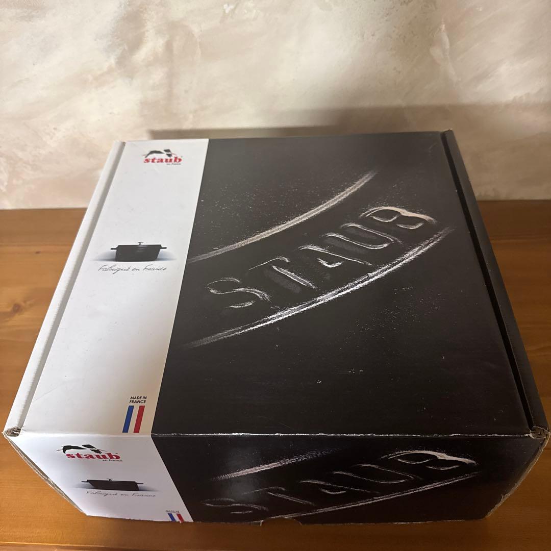 ストウブ staub グリルパン ガラス蓋付 鋳鉄 ブラック 26cm