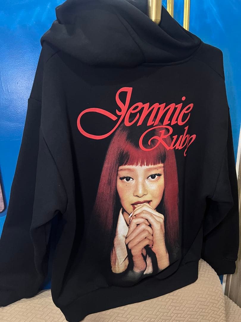 L*様 Jennie Ruby フード付きパーカー ブラック