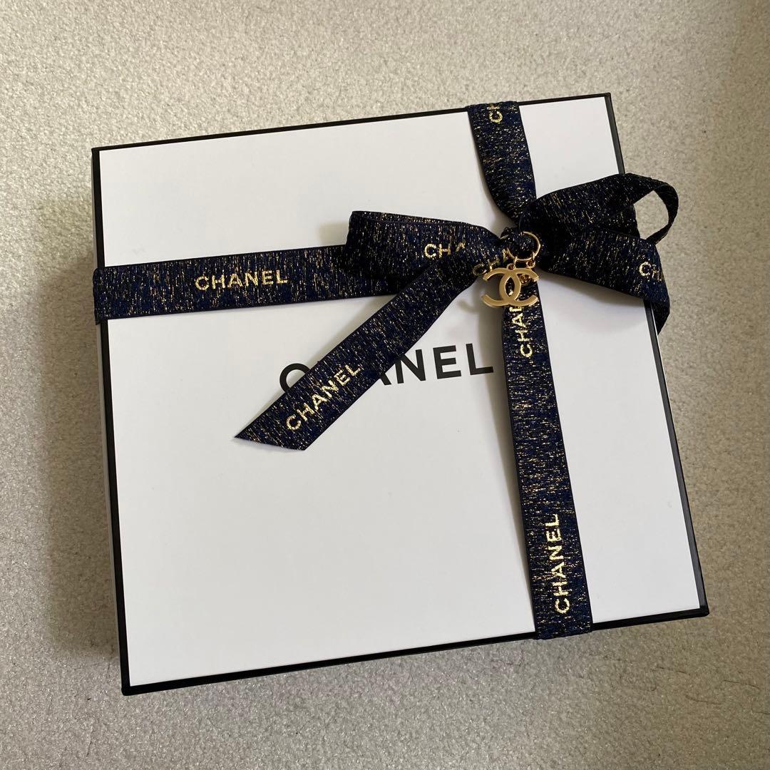 シャネル　ホリデー限定　クリスマスコフレ　デュオインバッグセット