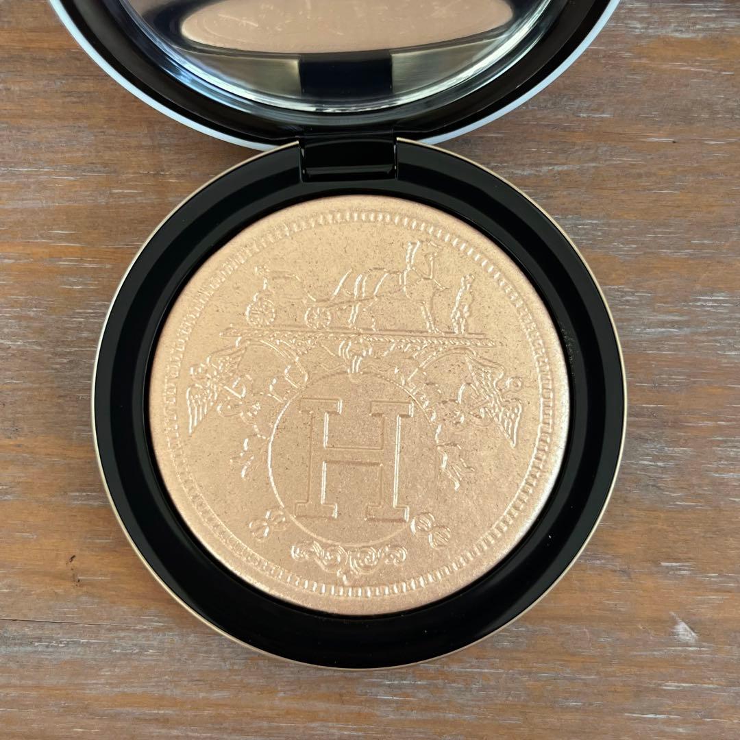 【新品】HERMES POUDRE D'ORÉVRE フェイスパウダー【完売】
