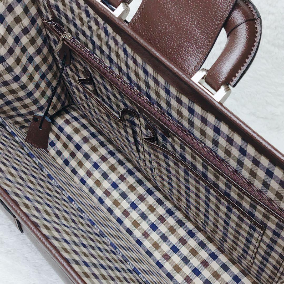 i*n様 未使用/タグ付✨ アクアスキュータム 鍵付き ダレスバッグ ビジネスバ