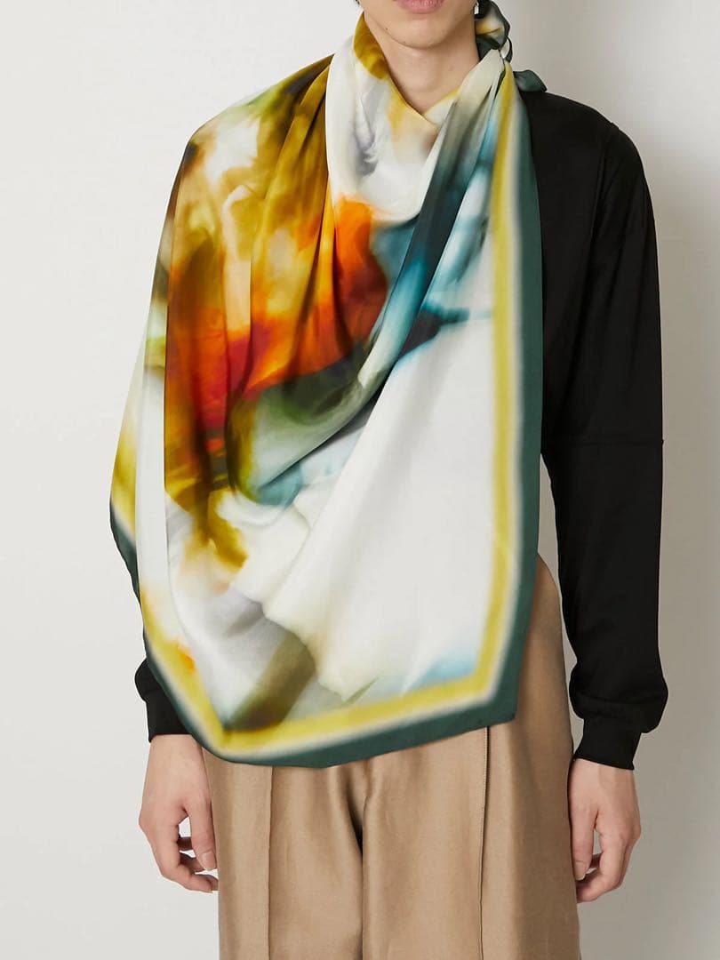 【未使用】TAAKK 大判 フラワー スカーフ ホワイト 22ss