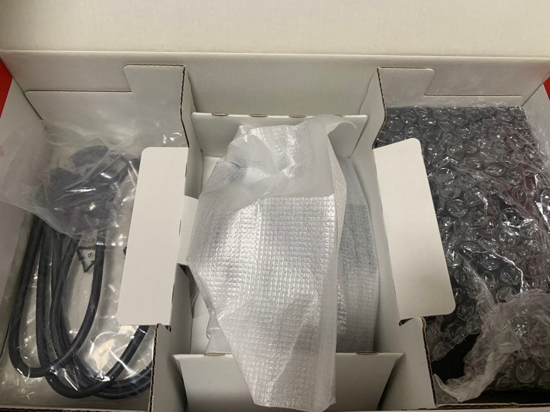 Nintendo Switch 本体 青/緑 Joy-Con