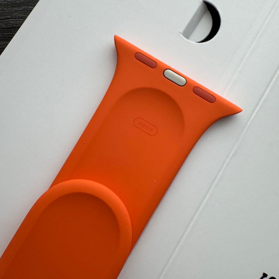 2656 未使用　Apple Watch エルメス　オレンジ　ラバー　スポーツ