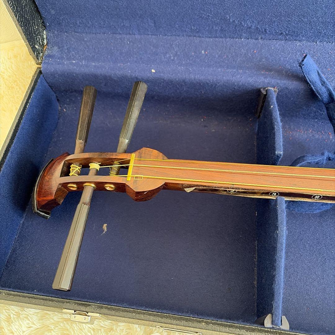 ば*ん様 三味線 民謡三味線 中棹 東さわり付き 紅木胴 ハードケース付き