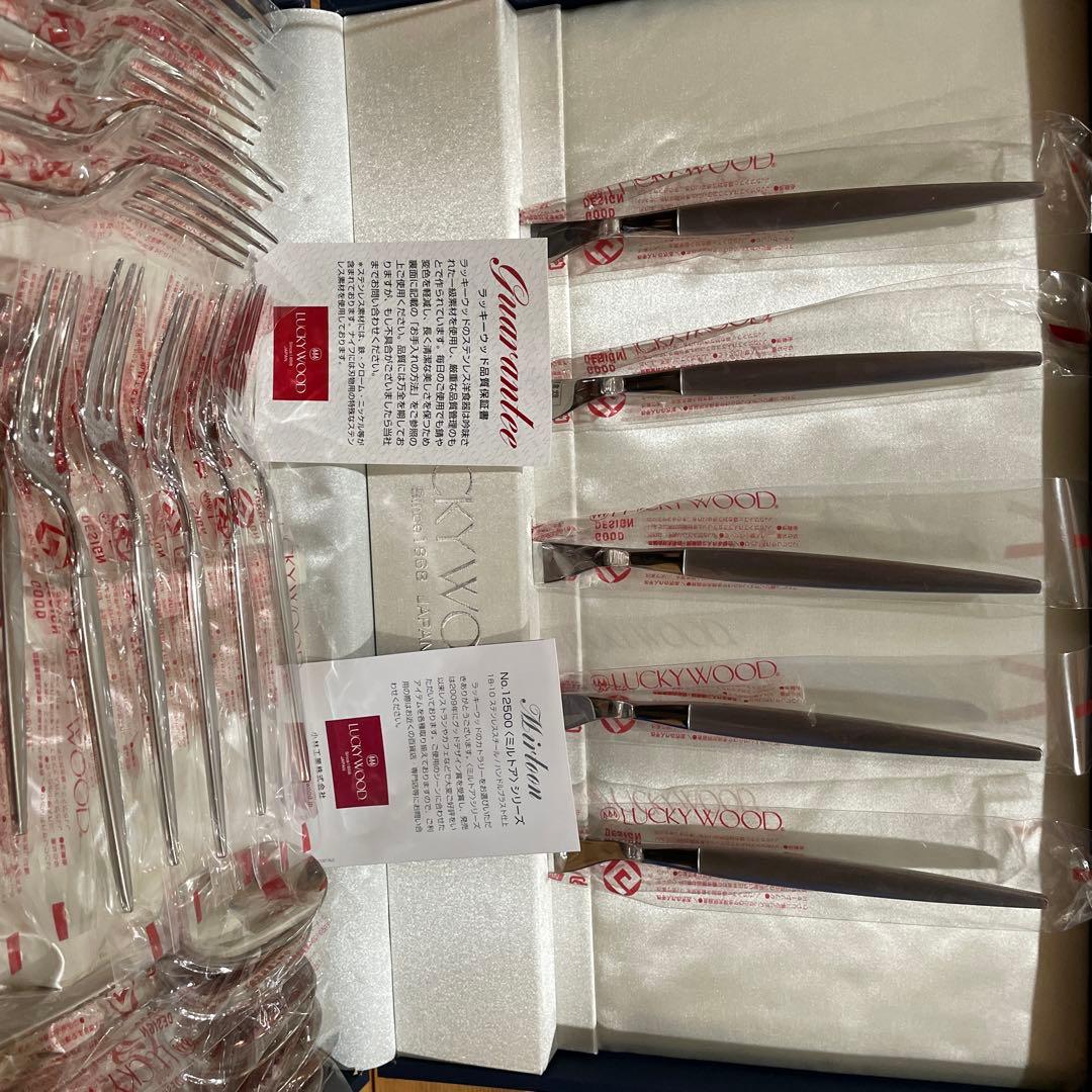 ラッキーウッド　カトラリーセット 25本