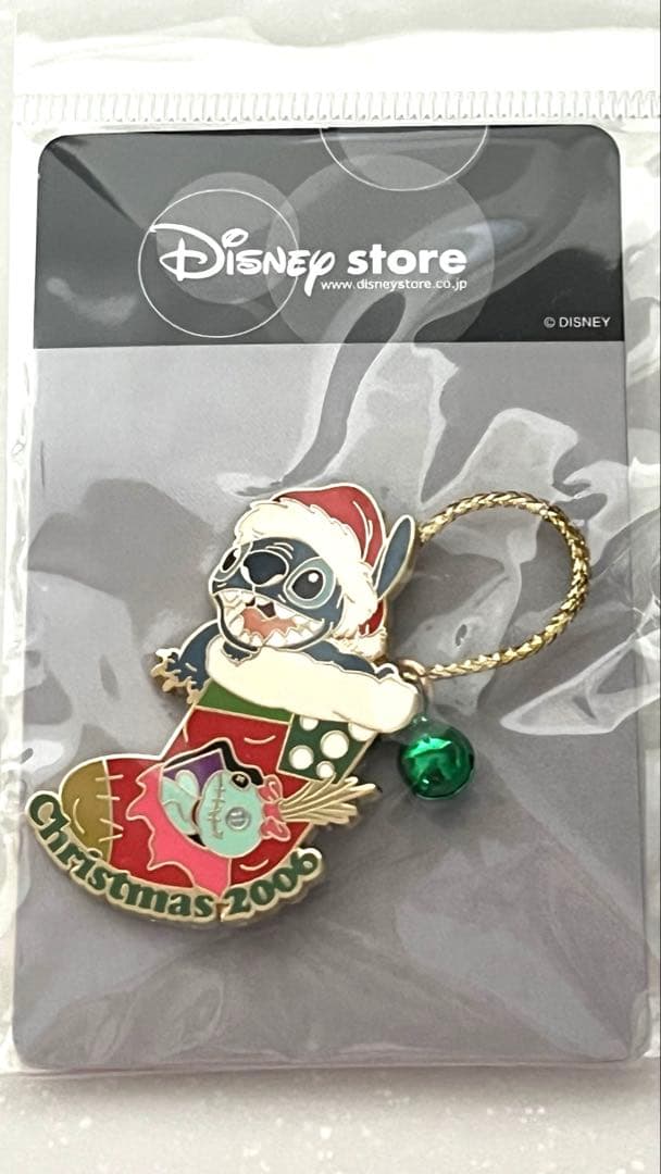 ディズニーストア クリスマス限定 2006 ピンバッジ 7個セット