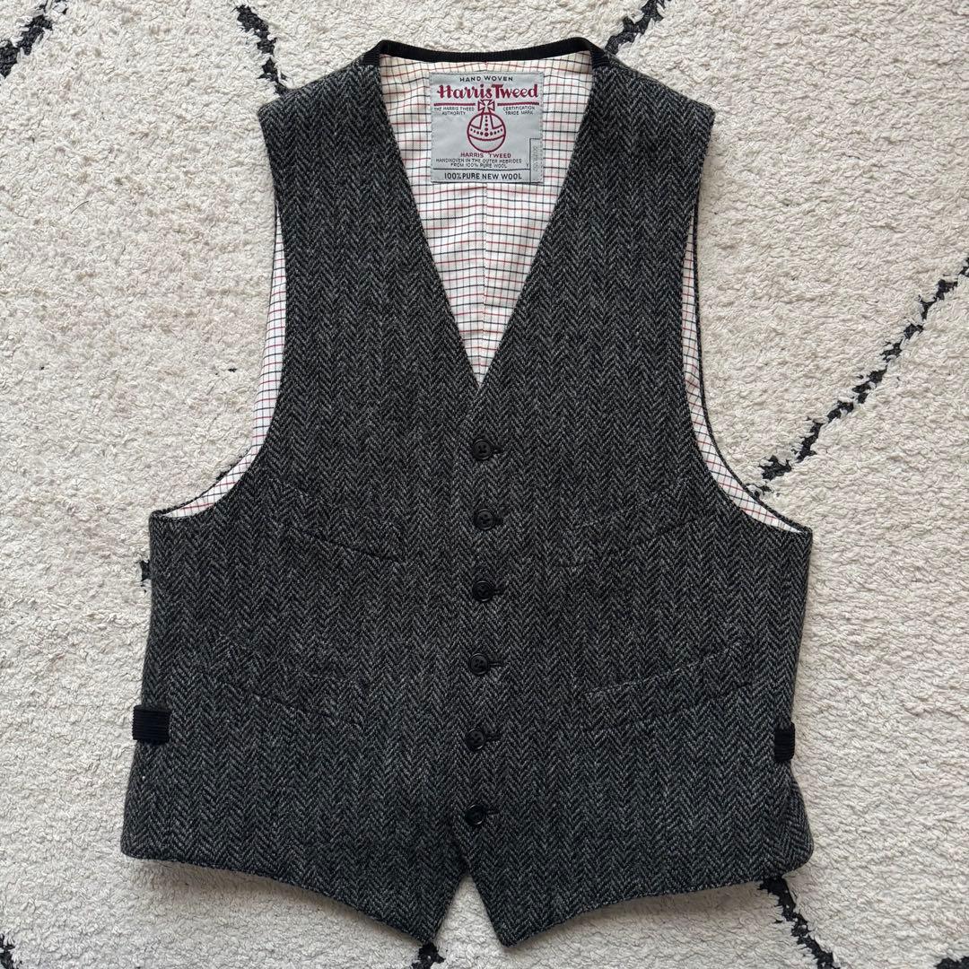 ビームスプラス　ハリスツイード　ベスト　ジレ　ヘリンボーン　ツイード　グレー