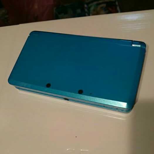 任天堂3DS アクアブルー