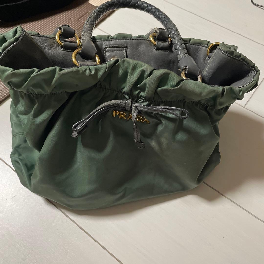 PRADA グリーン ナイロン ショルダーバッグ
