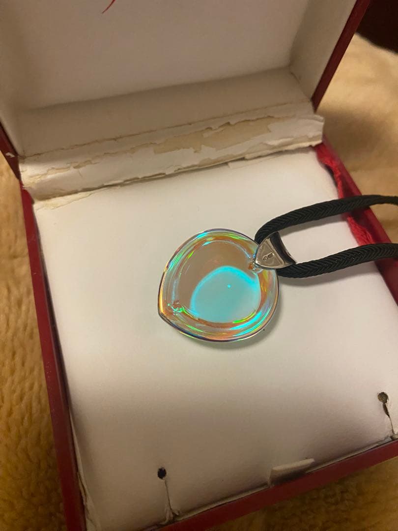 早いもの勝！最終値バカラ　美品　プシデリック　ネックレス　オーロラ　シルバー