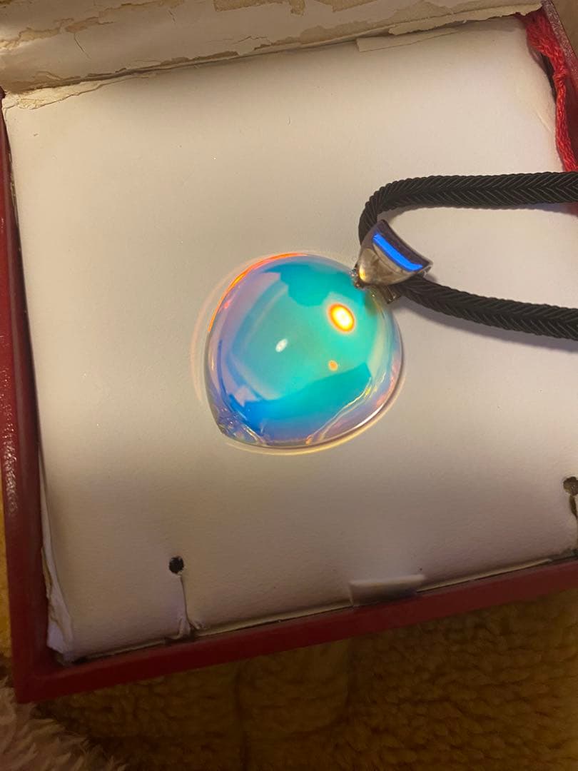 早いもの勝！最終値バカラ　美品　プシデリック　ネックレス　オーロラ　シルバー