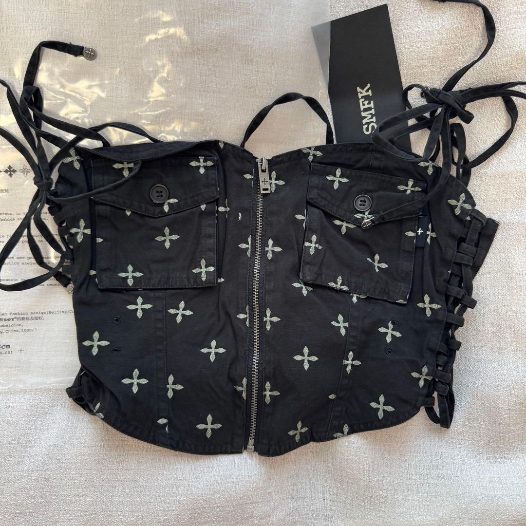 SMFK ブラック 花柄刺繍 キャミソール S