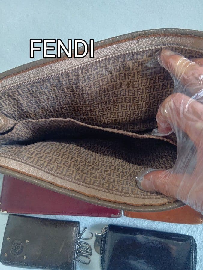 FENDI FFロゴ ポーチ 大きめ カルチェ他全5点 まとめ売り❣️
