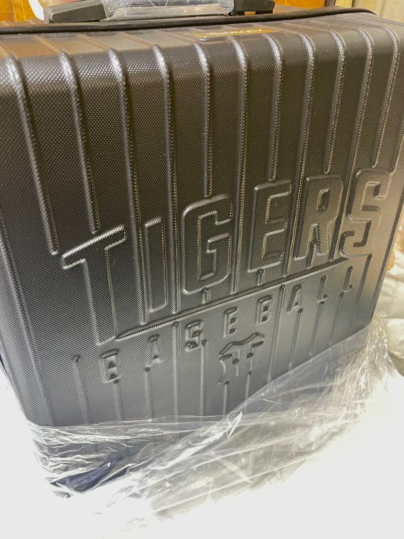 虎の助-プロフ必読- 新品未使用 阪神タイガース キャリーケース