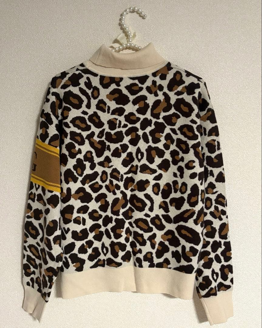サンディゴルフ　レオパードニット　セーター