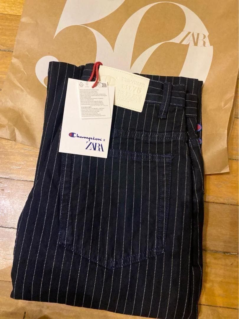 在庫品限りCHAMPION X ZARA ストライプ バギーフィットジーンズ36