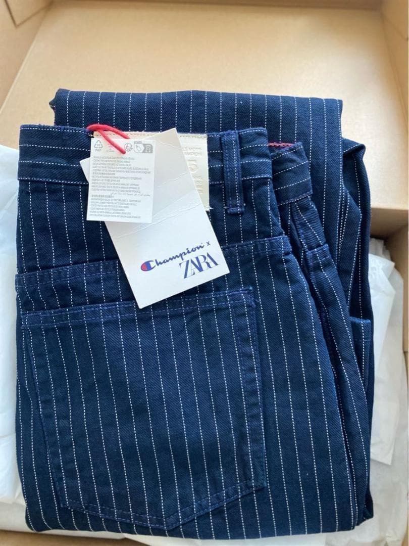 在庫品限りCHAMPION X ZARA ストライプ バギーフィットジーンズ36