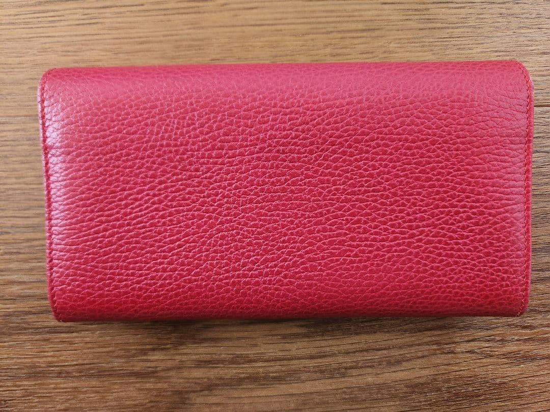 GUCCI 二つ折り長財布 赤